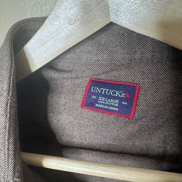 Untuckit Shirt Mens XXL Brown Button Up Flannel Long Sleeve Pocket Casual - Picture 5 of 10